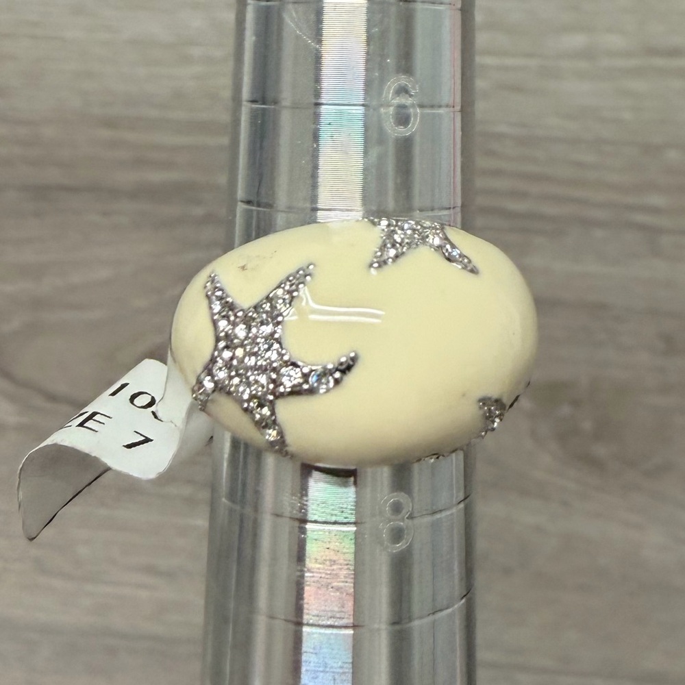 Cream Star Ring with Sterling Silver Accents .925